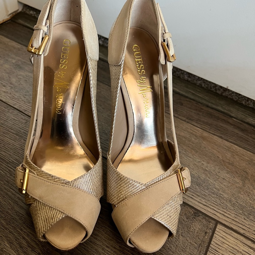 Beautiful heels!!